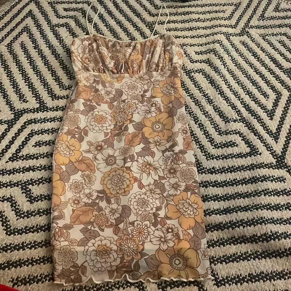 cute brown flower dress, size small